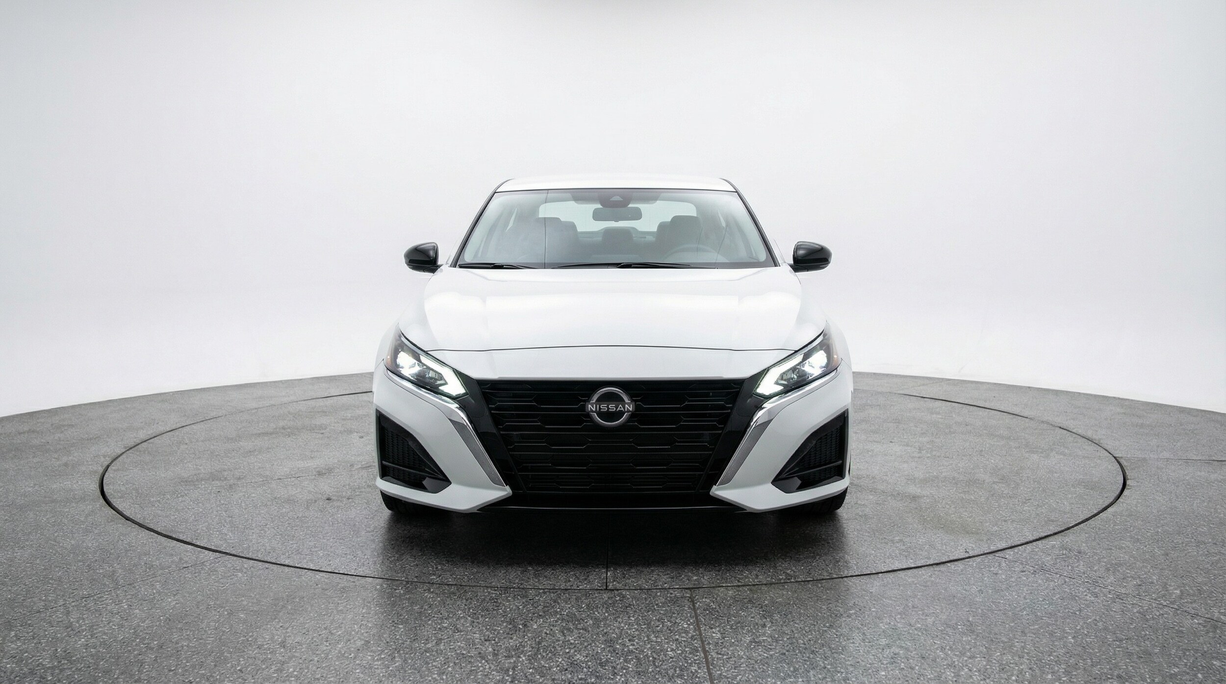 Thumbnail: 2025 Nissan Altima - 2