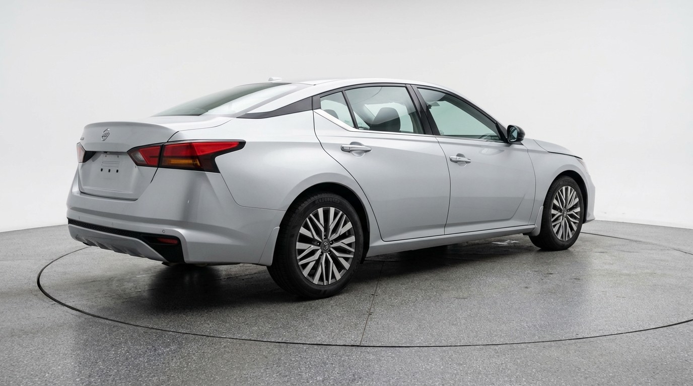 Thumbnail: 2025 Nissan Altima - 7