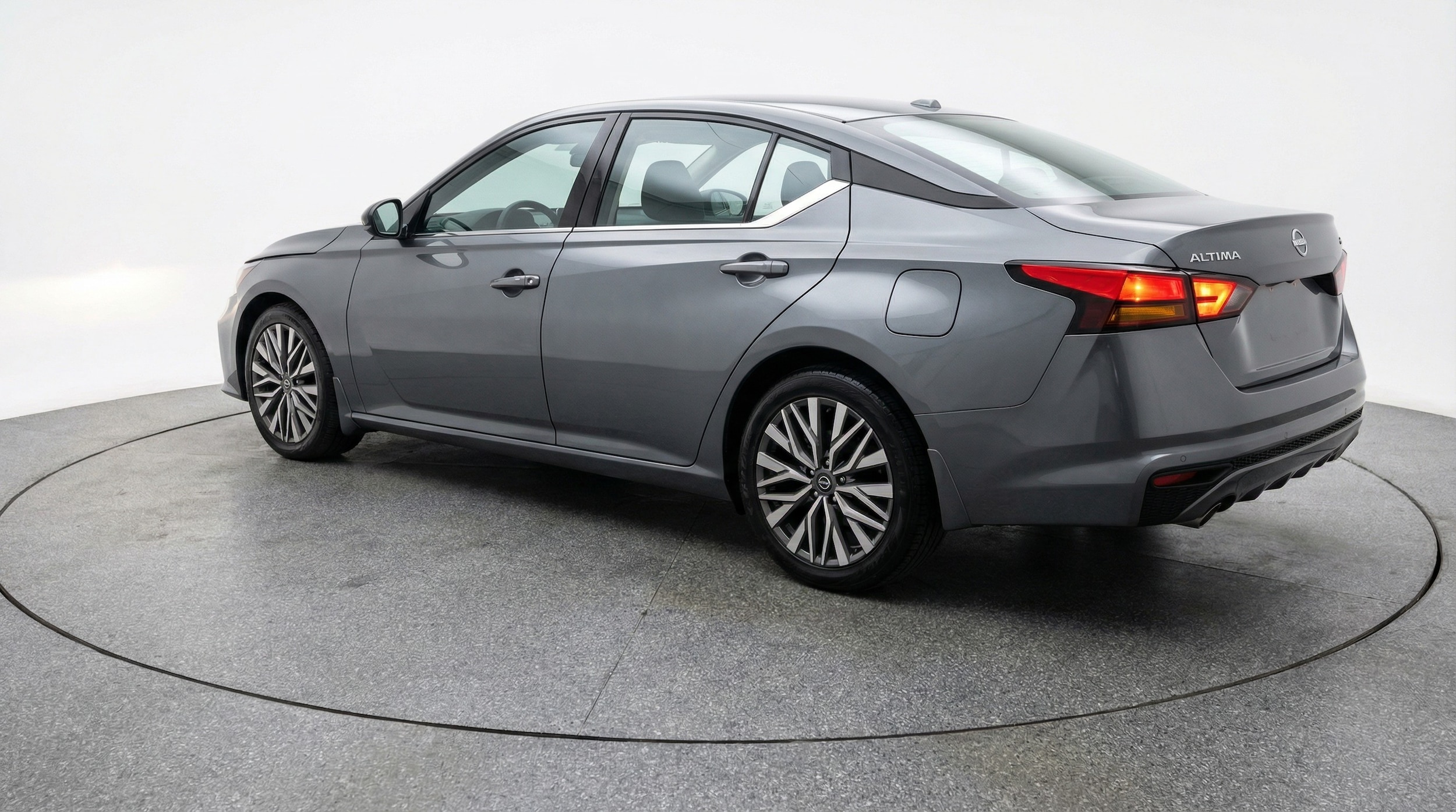 Thumbnail: 2025 Nissan Altima - 5