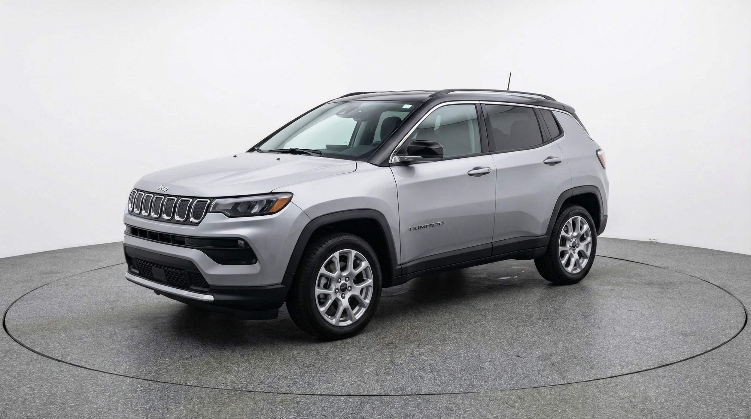Thumbnail: 2025 Jeep Compass - 3