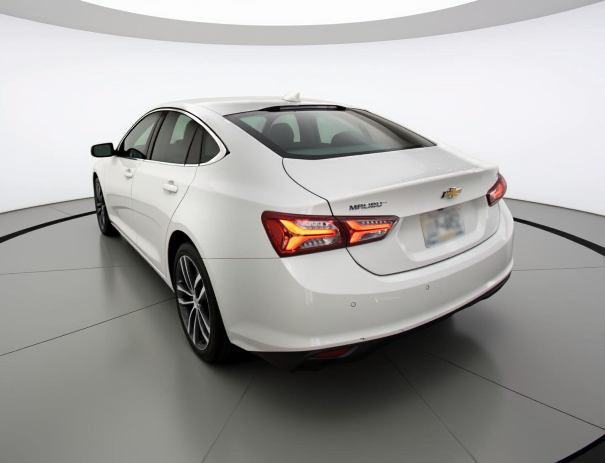 Thumbnail: 2024 Chevrolet Malibu - 5