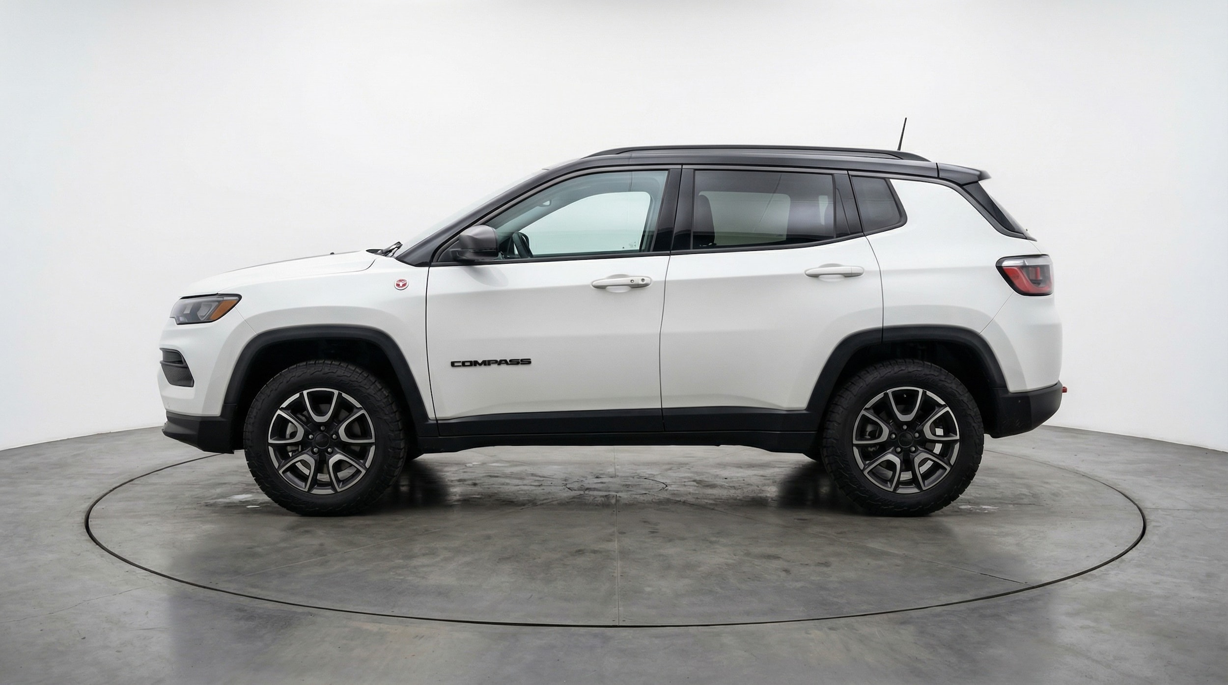 Thumbnail: 2025 Jeep Compass - 4