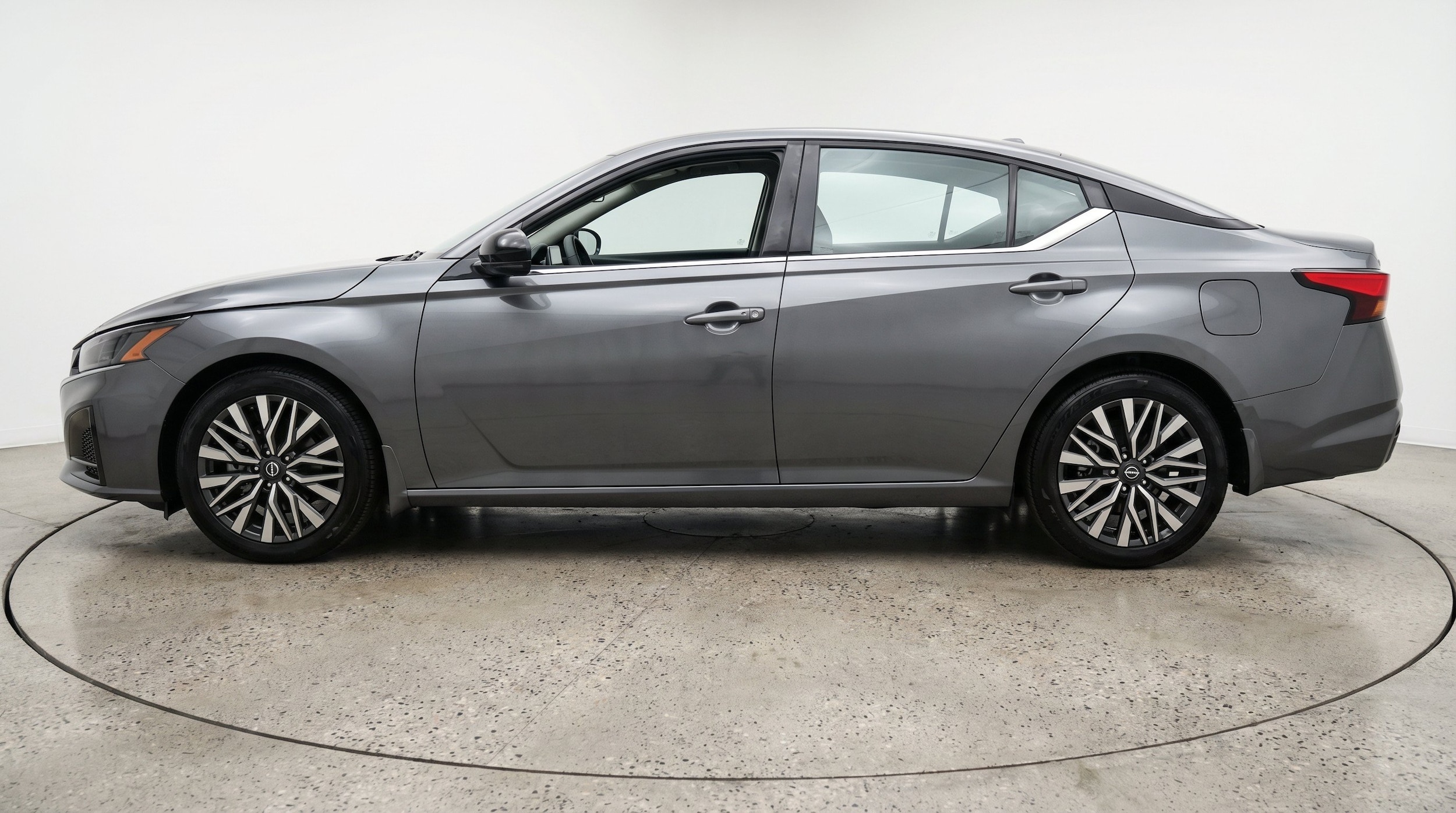 Thumbnail: 2026 Nissan Altima - 5
