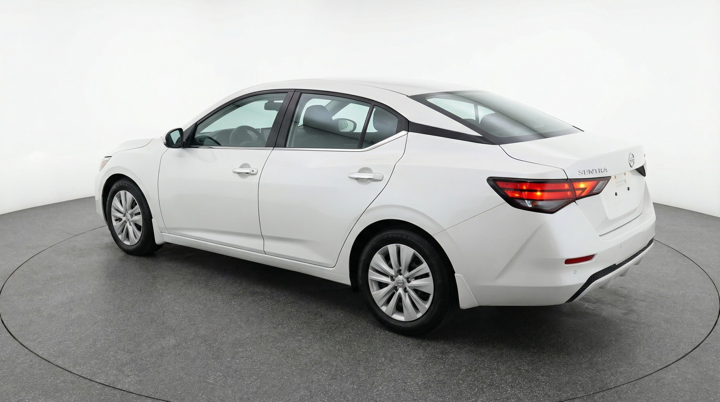 Thumbnail: 2025 Nissan Sentra - 5