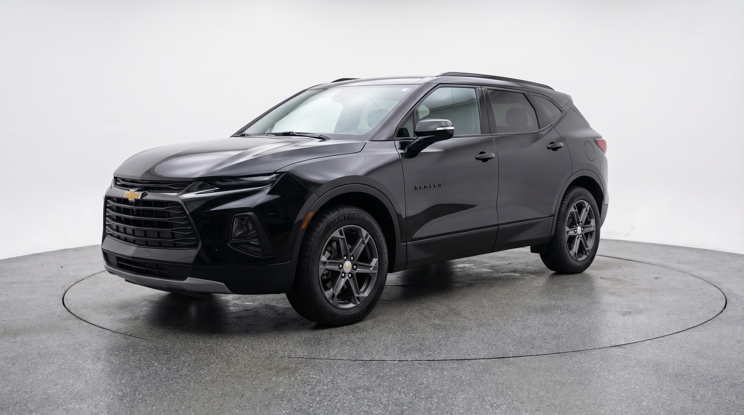 Thumbnail: 2025 Chevrolet Blazer - 3