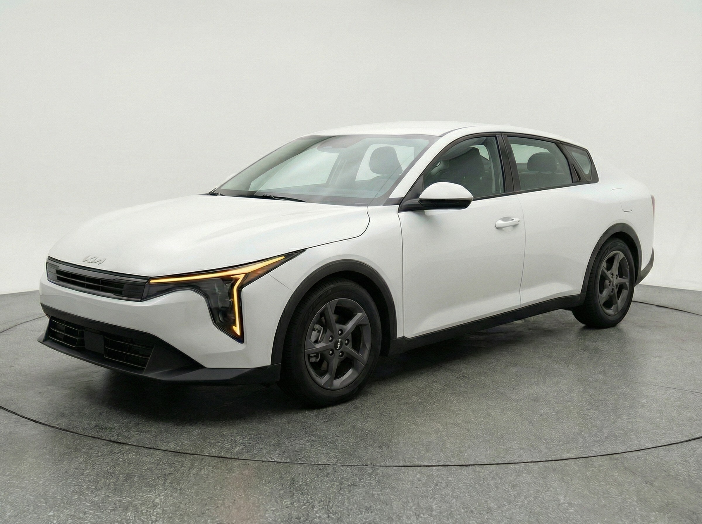Thumbnail: 2025 Kia K4 - 3