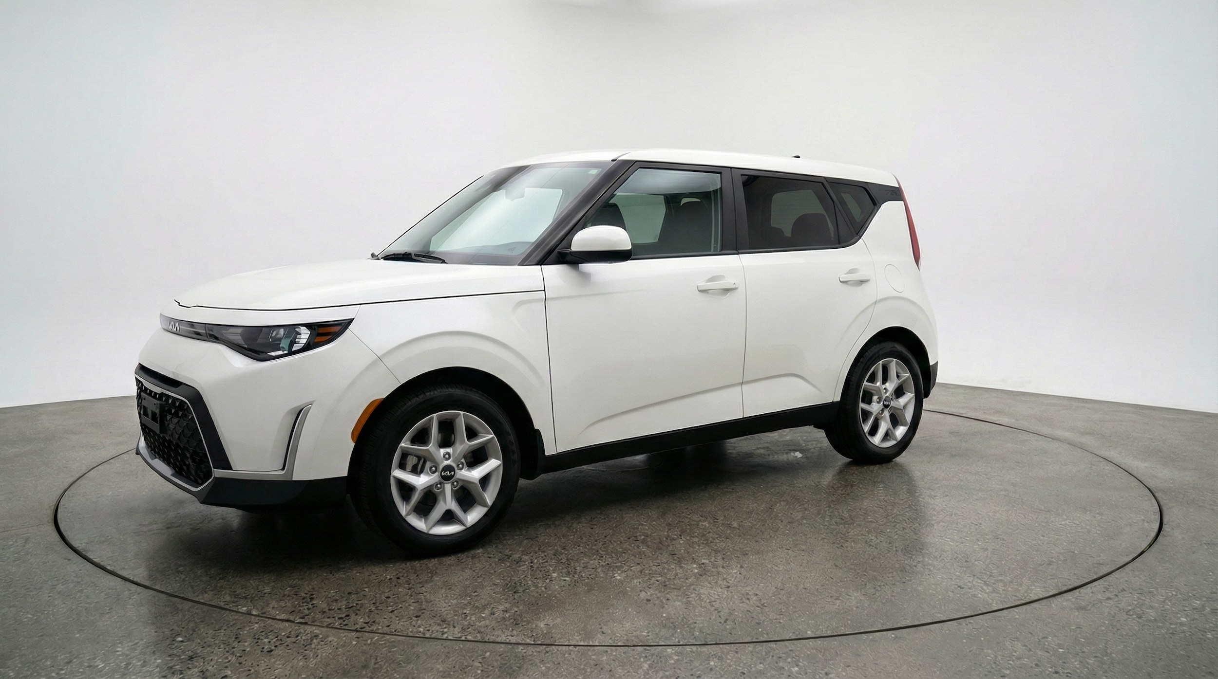 Thumbnail: 2025 Kia Soul - 3