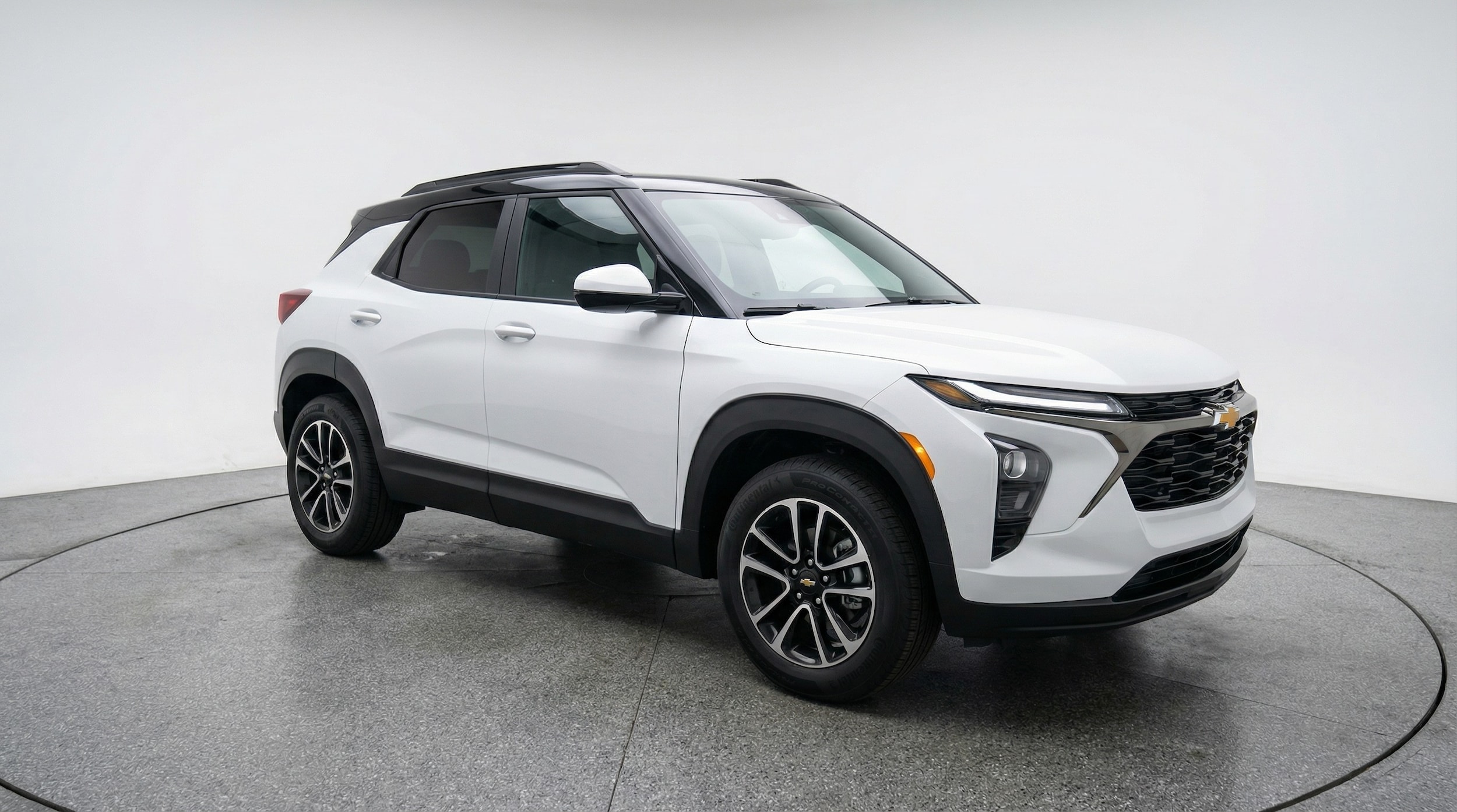 Thumbnail: 2025 Chevrolet TrailBlazer - 1