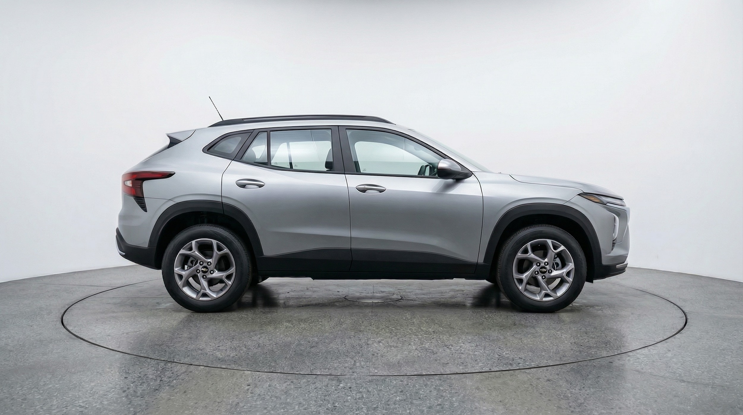 Thumbnail: 2025 Chevrolet Trax - 8