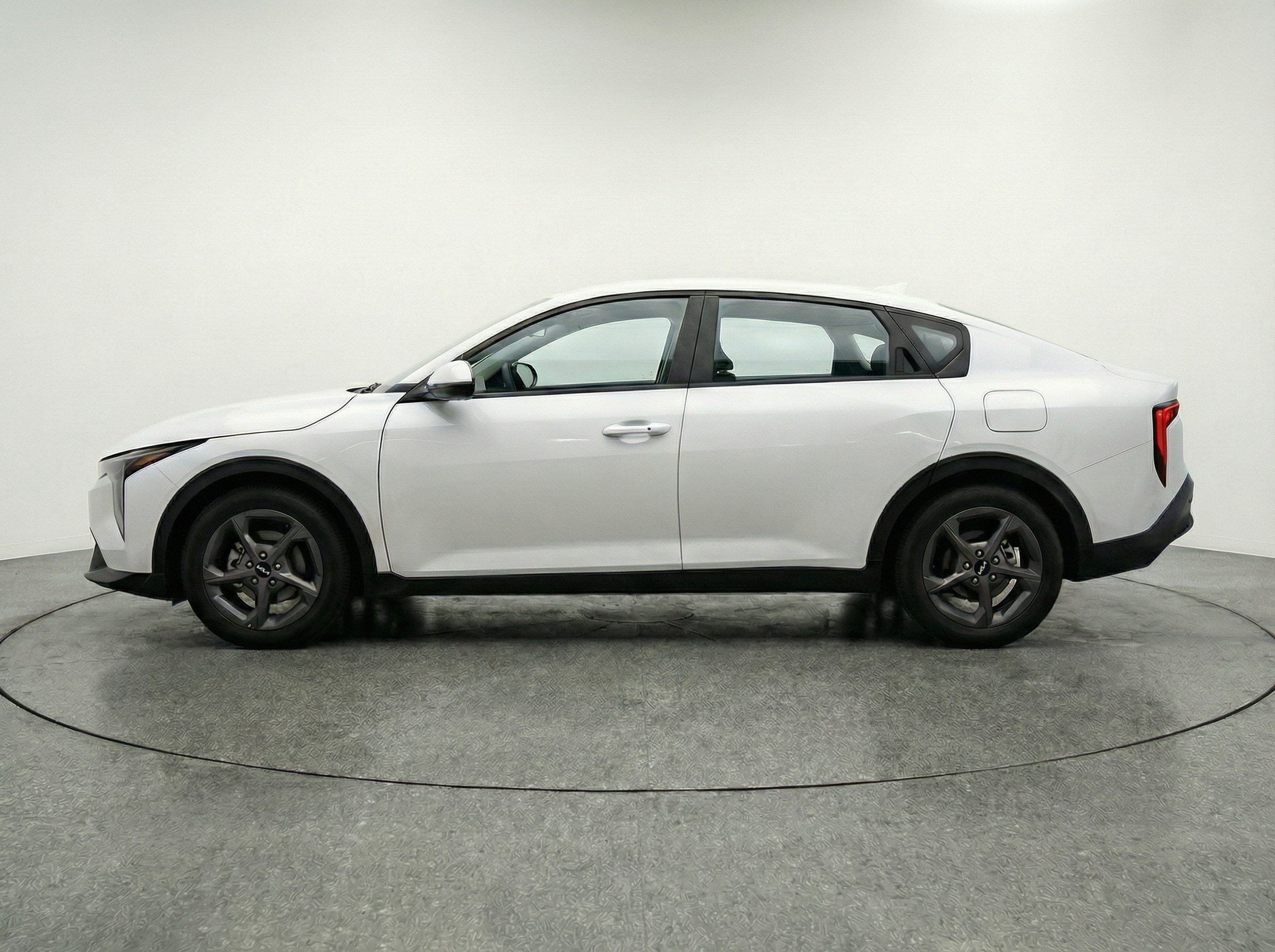 Thumbnail: 2025 Kia K4 - 4