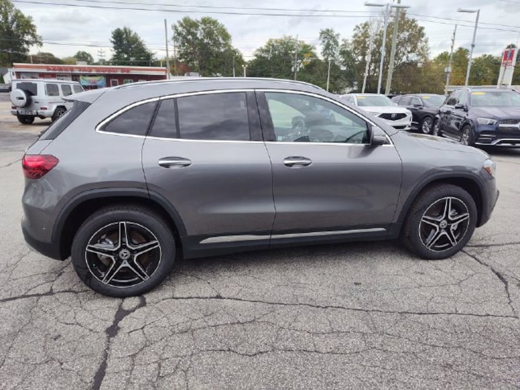 New 2026 Mercedes-Benz GLA 250 4MATIC SUV