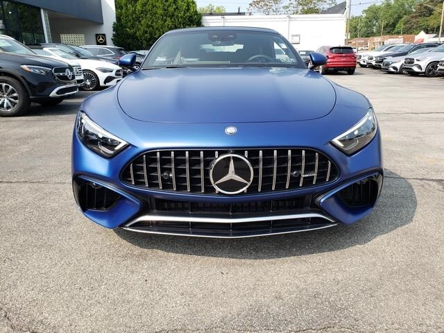2025 Mercedes Benz SL AMG 55 photo 2