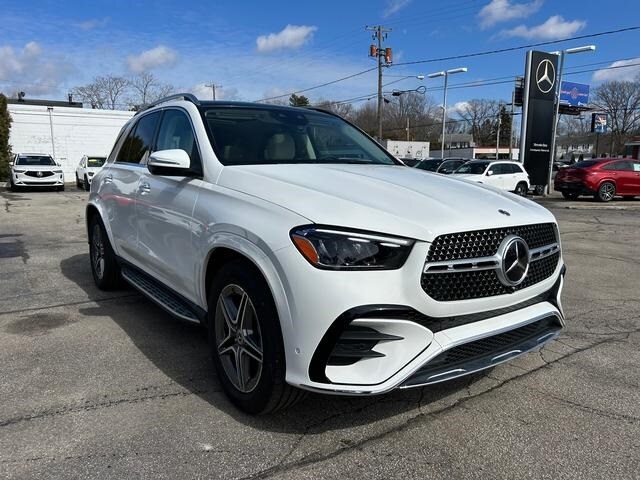 2025 Mercedes Benz GLE 350 4MATIC photo 3