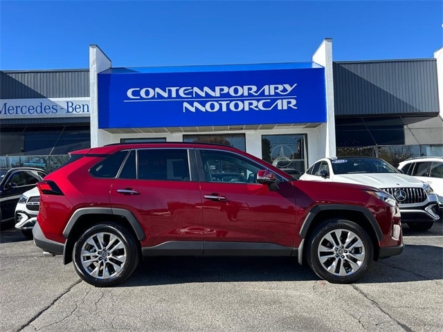 2025 Toyota RAV4 Limited's photo