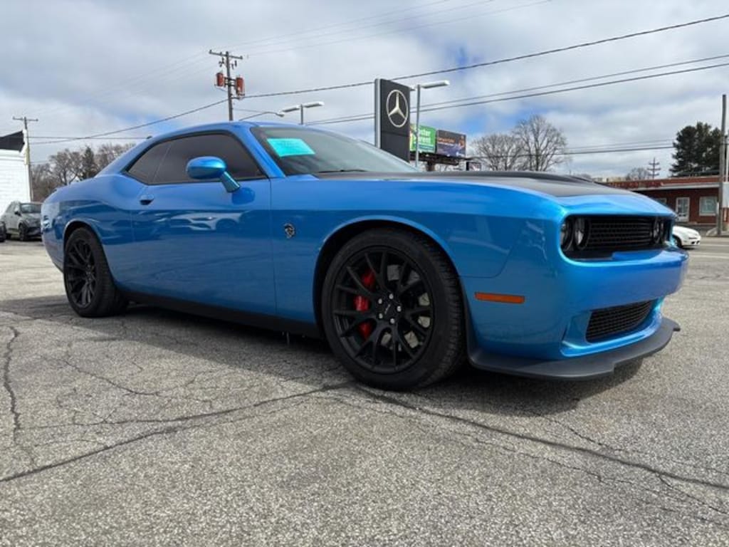 Used 2016 Dodge Challenger SRT Hellcat Coupe