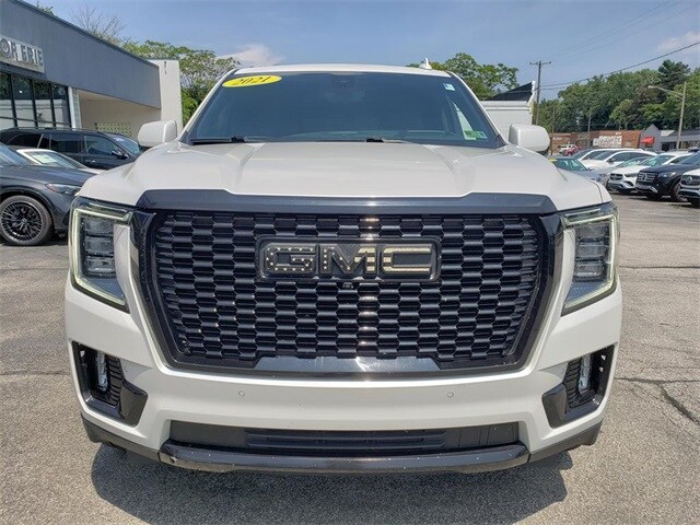 2021 Gmc Yukon Denali photo 3