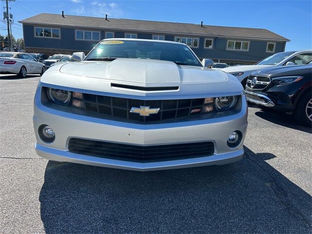 2010 Chevrolet Camaro 2SS photo 2