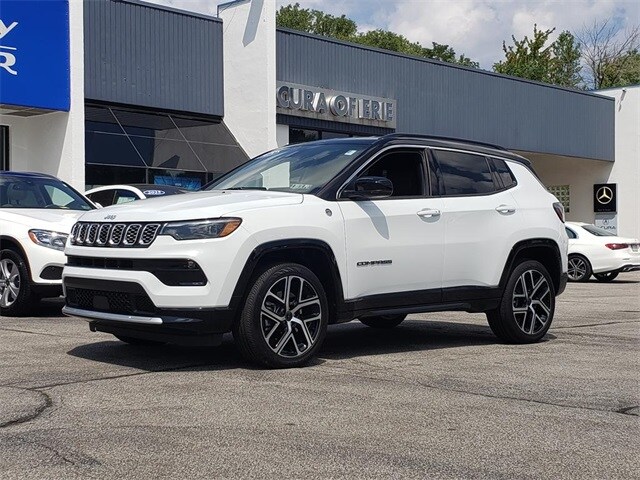 2025 Jeep Compass Limited photo 2