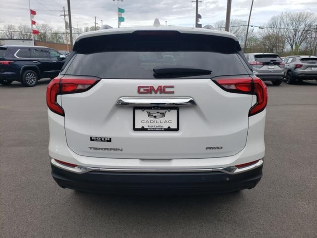 Used 2021 GMC Terrain SLT SUV