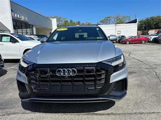 2021 Audi Q8 55 Premium Plus photo 2