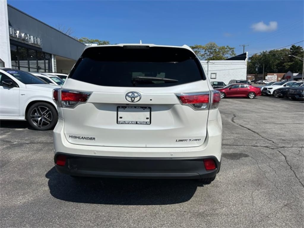 Used 2016 Toyota Highlander Limited V6 SUV