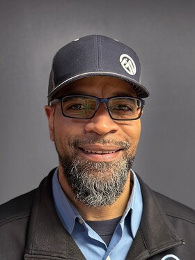 Staff member Markien Smith from ID_355fc31c6a0c