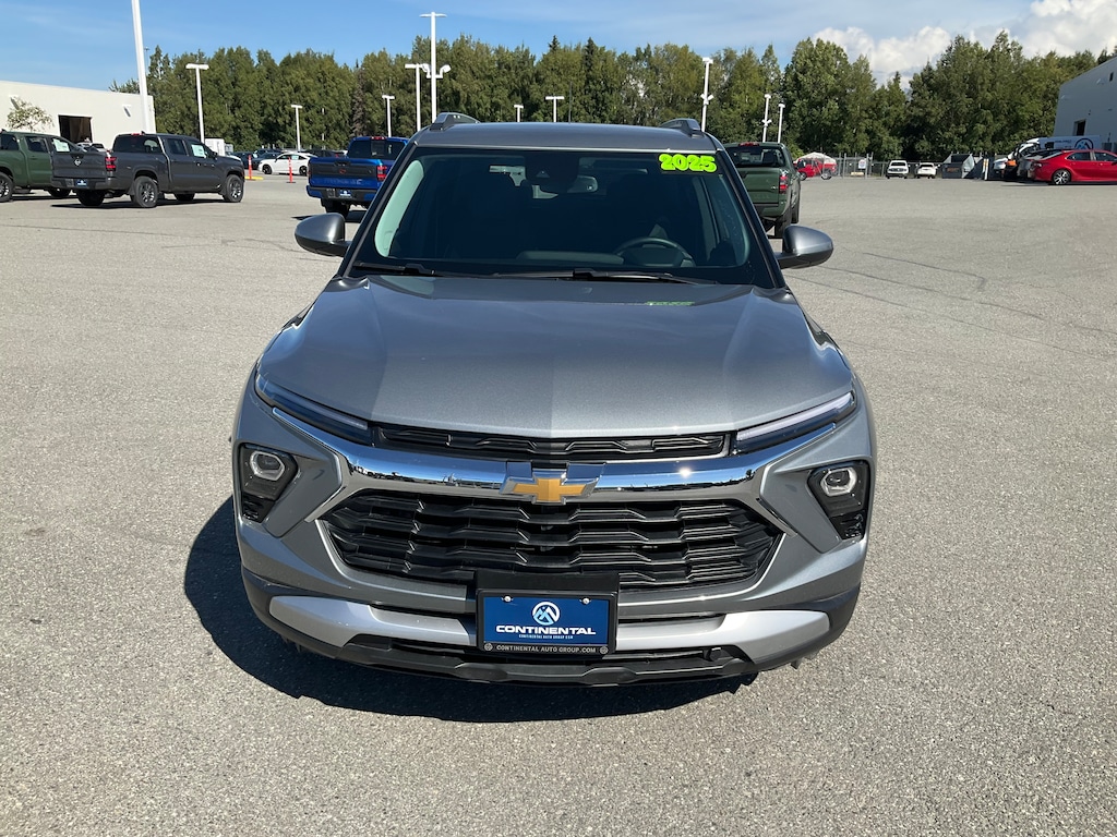 Used 2025 Chevrolet Trailblazer LT SUV