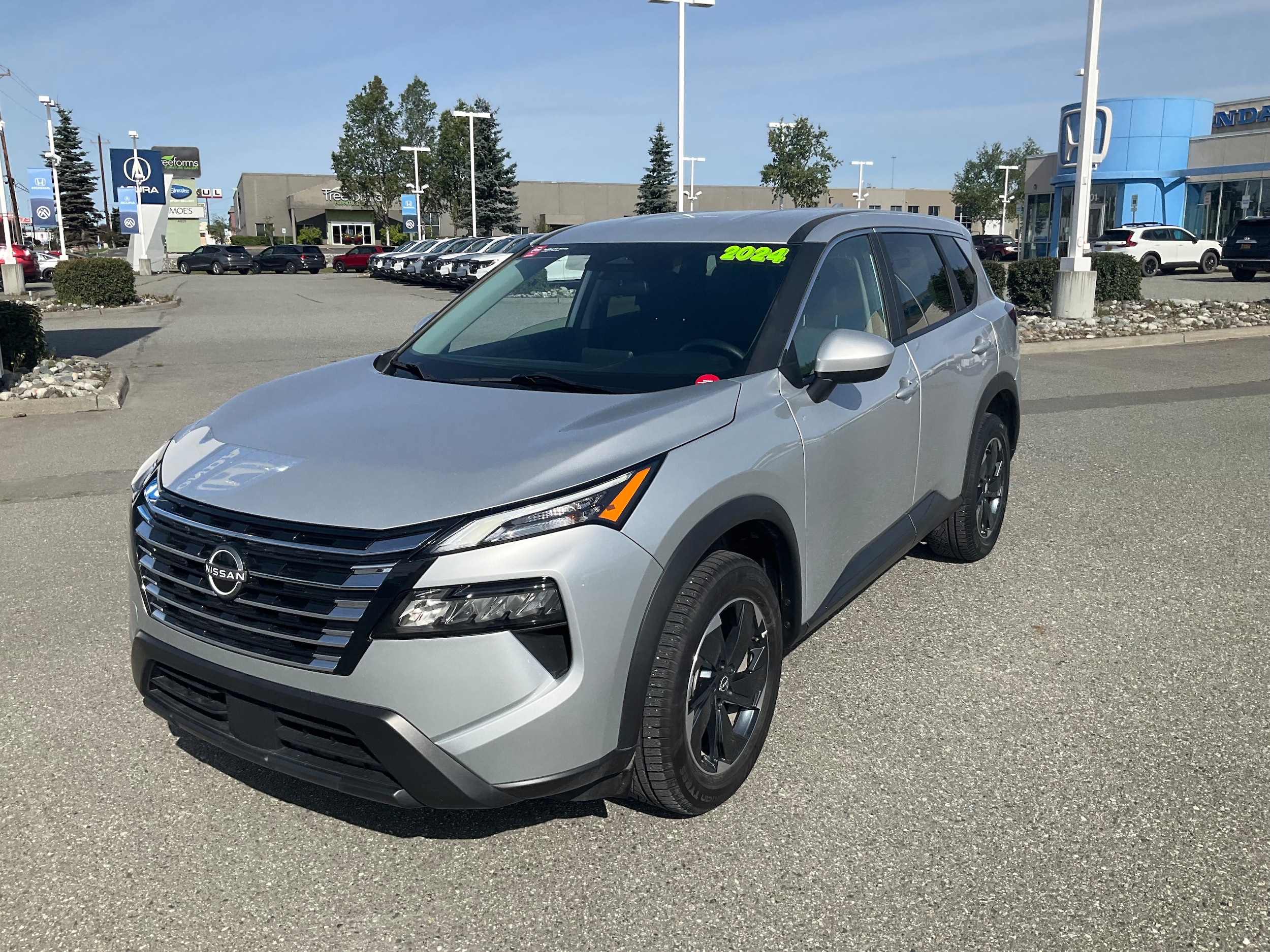 2024 Nissan Rogue SV