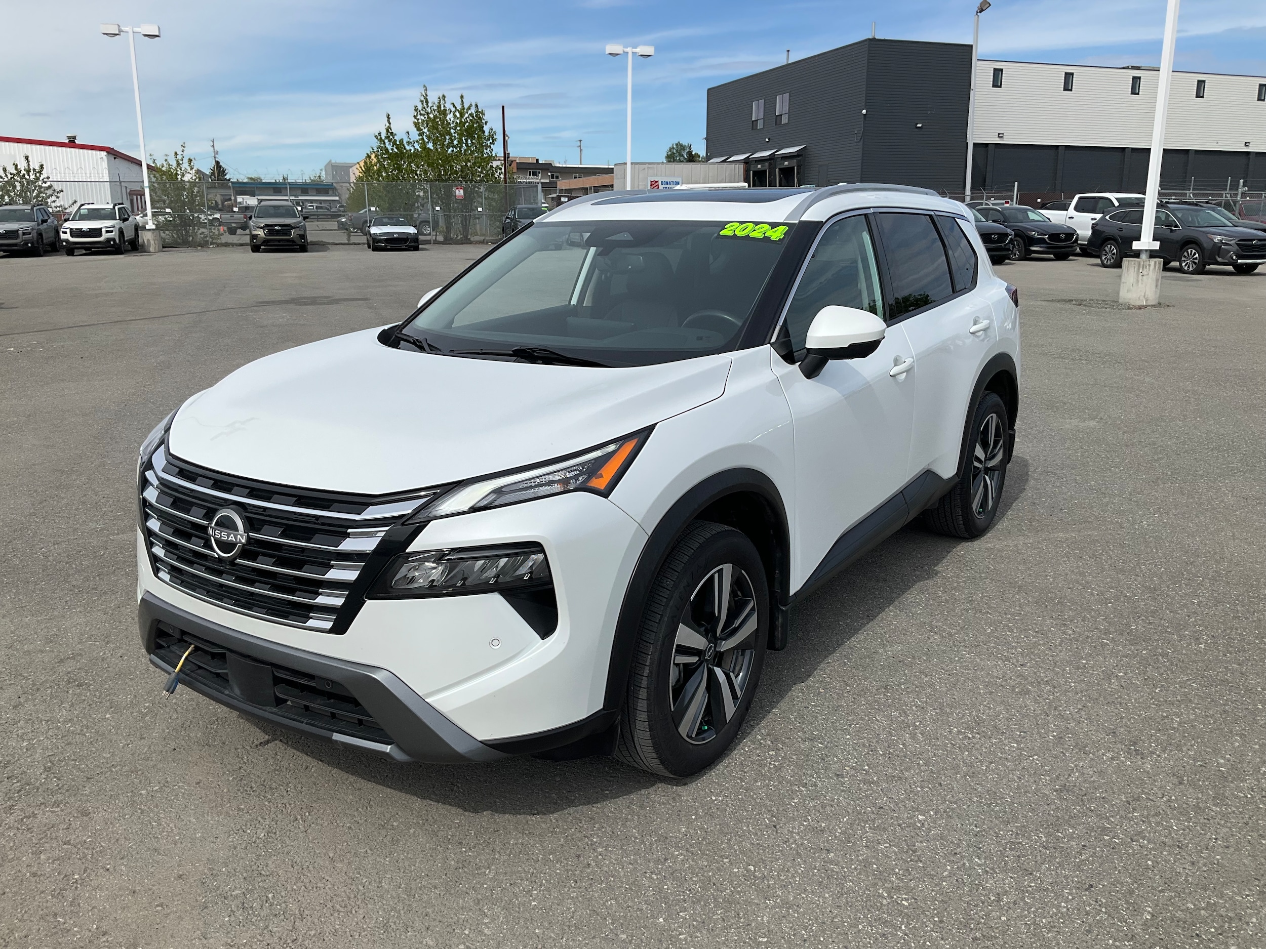 2024 Nissan Rogue SL AWD's photo