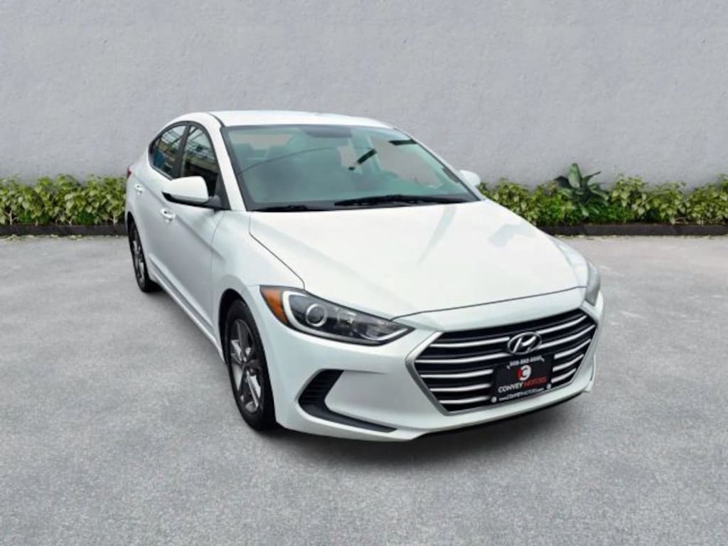 Used 2017 Hyundai Elantra SE Sedan