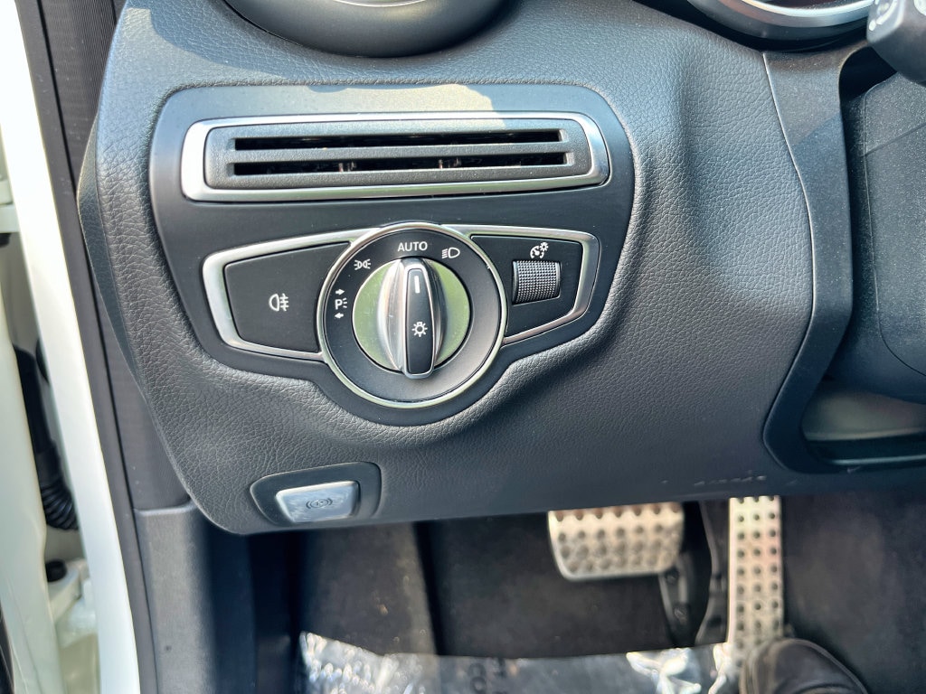 2023 Mercedes-Benz C-Class Coupe C 300 - Photo 40