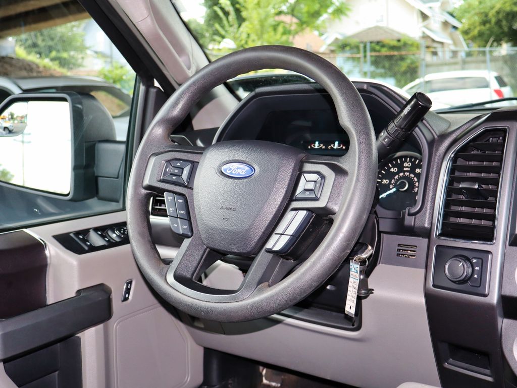 2019 Ford F-150 XLT - Photo 18