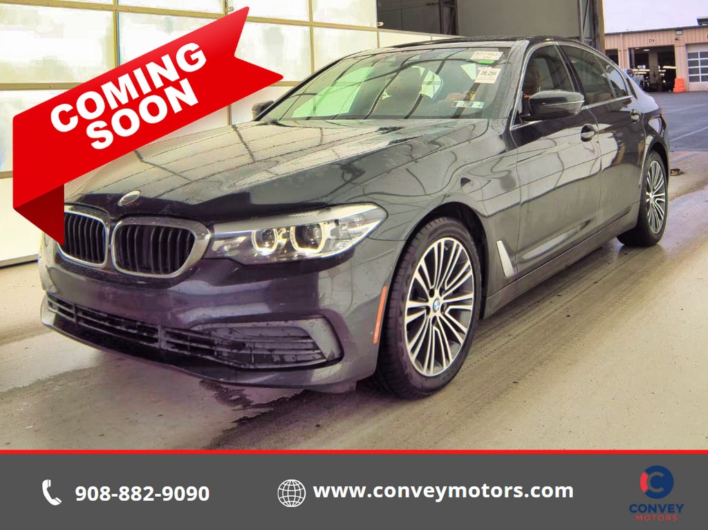 2019 BMW 5 Series 530i xDrive Sedan's photo