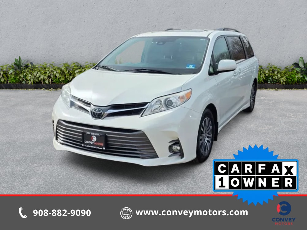 2018 Toyota Sienna XLE