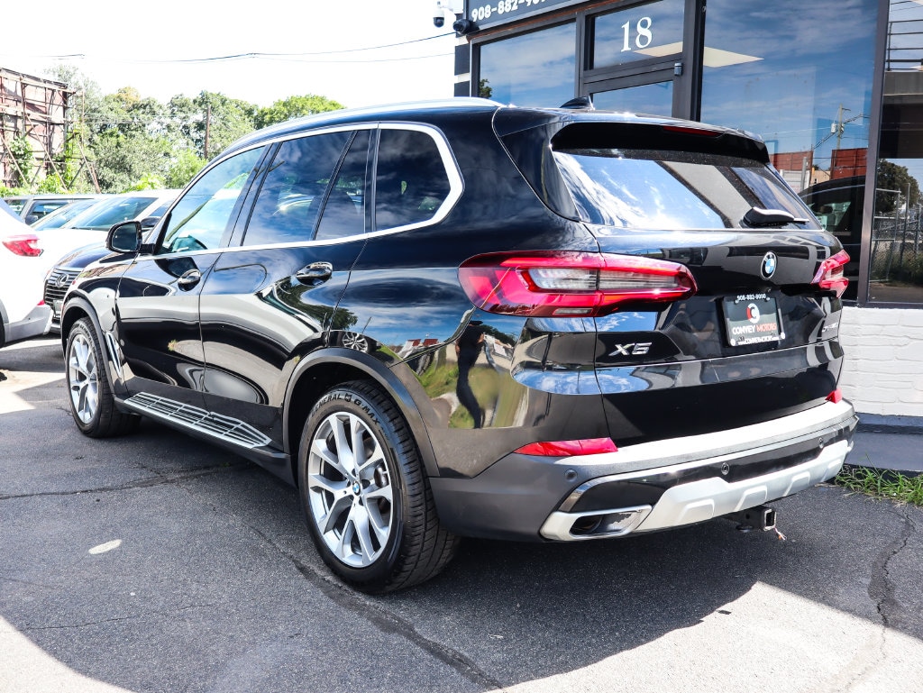 Used 2021 BMW X5 xDrive40i Premium Package SUV