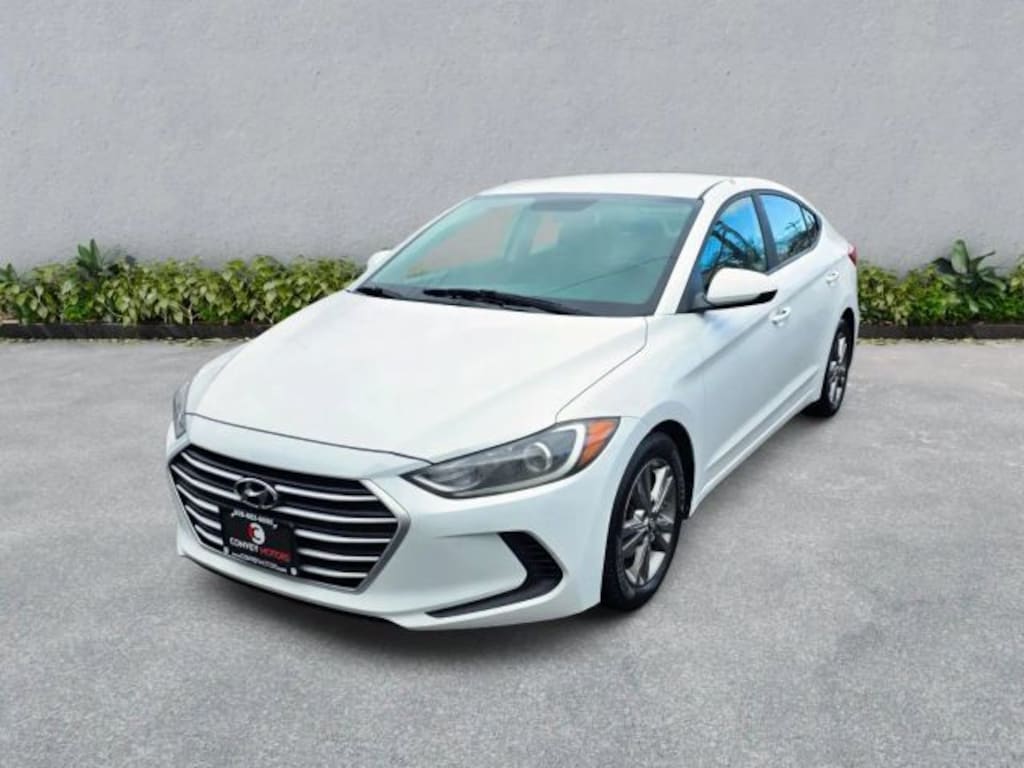 Used 2017 Hyundai Elantra SE Sedan