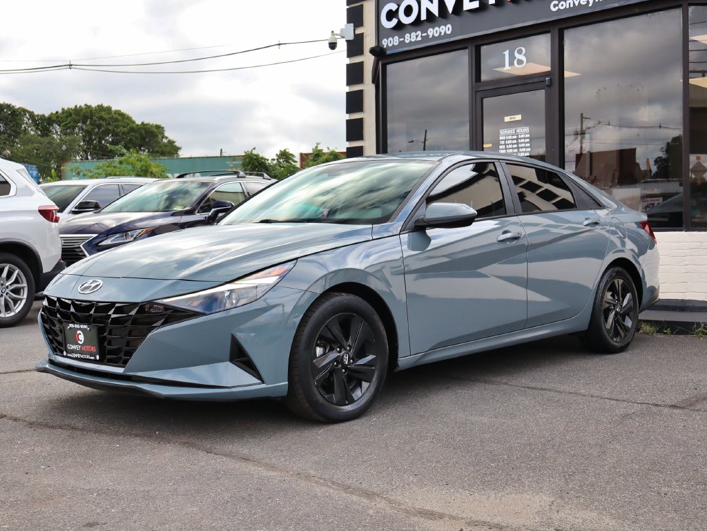 Used 2023 Hyundai Elantra SEL Sedan