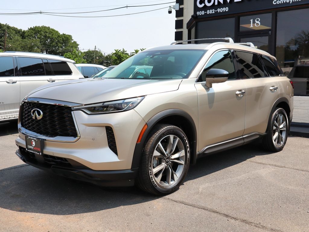 Used 2023 INFINITI QX60 LUXE SUV