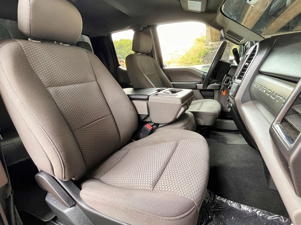 2020 Ford F-250 Super Duty XLT - Photo 22