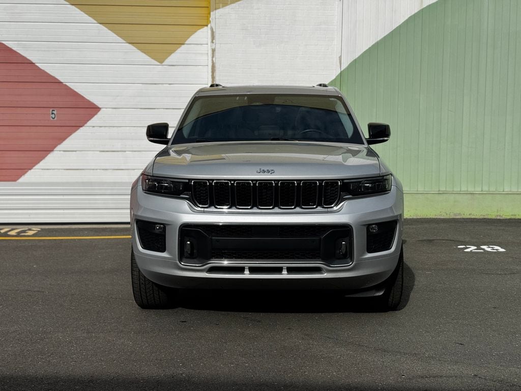 Used 2022 Jeep New Grand Cherokee Overland SUV