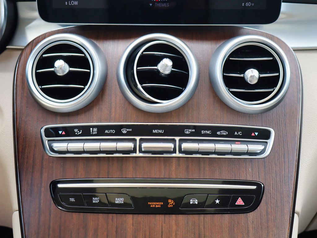 2022 Mercedes-Benz GLC GLC300 - Photo 30