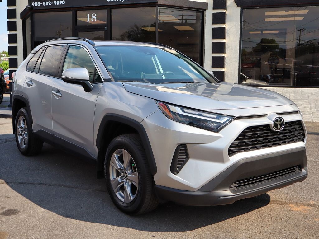 Used 2022 Toyota RAV4 XLE SUV