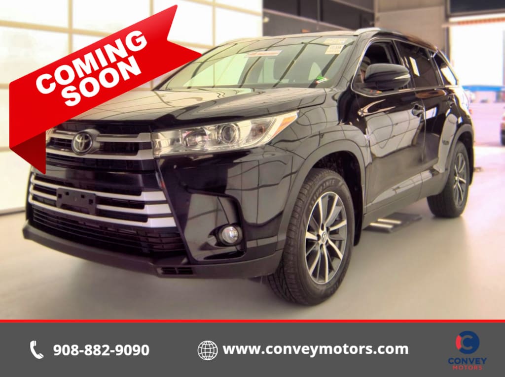 Used 2019 Toyota Highlander XLE V6 SUV