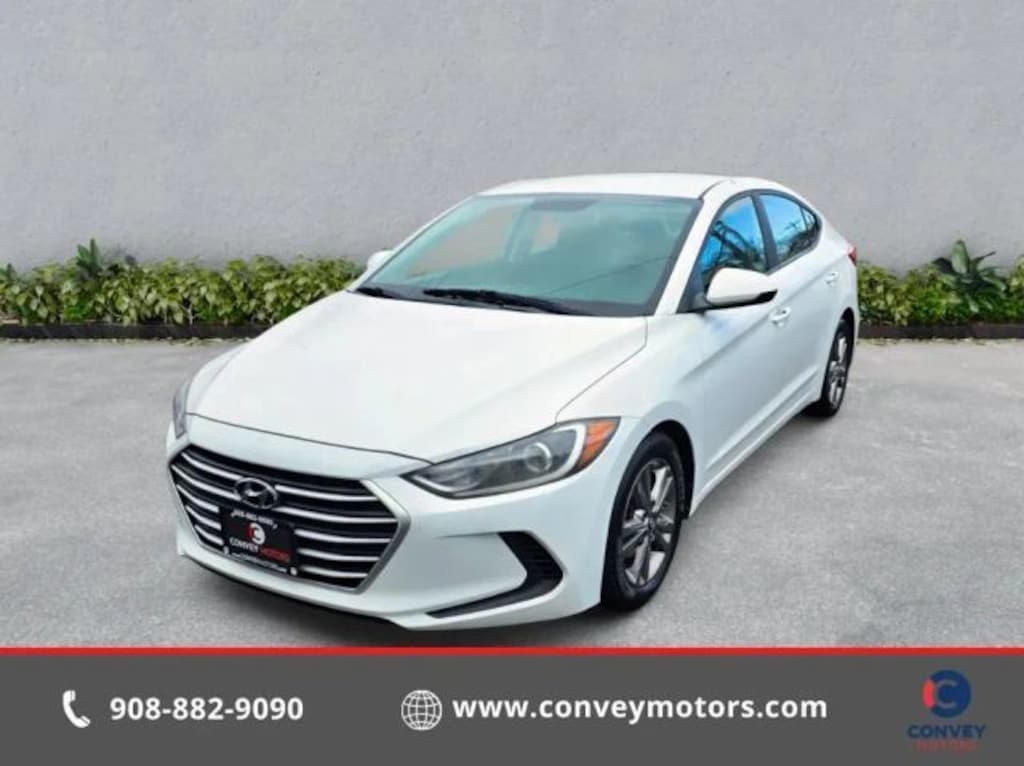 Used 2017 Hyundai Elantra SE Sedan