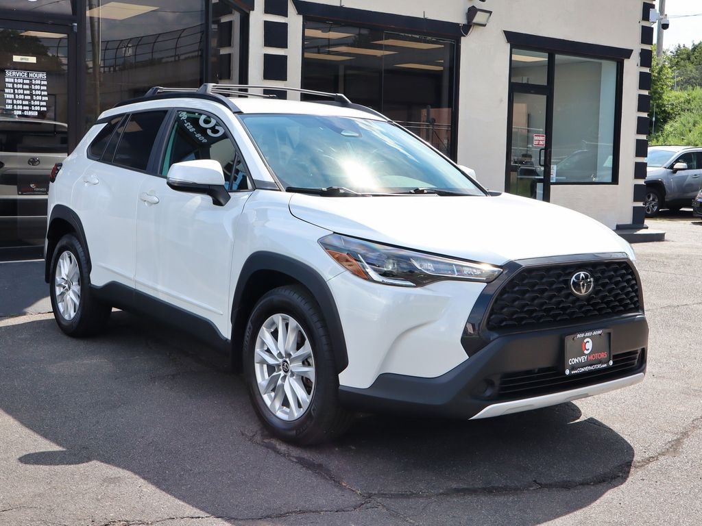 Used 2023 Toyota Corolla Cross LE SUV