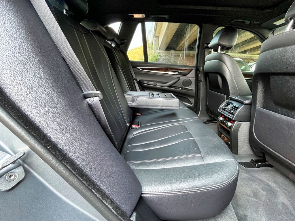 2018 BMW X5 sDrive35i - Photo 45