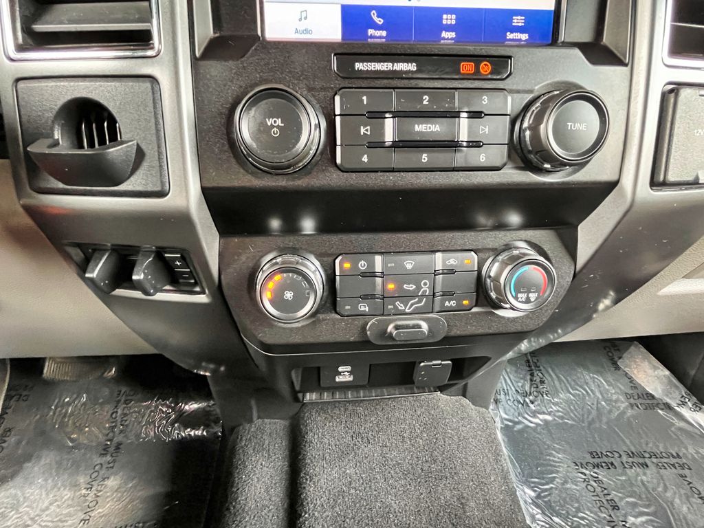 2020 Ford F-250 Super Duty XLT - Photo 30