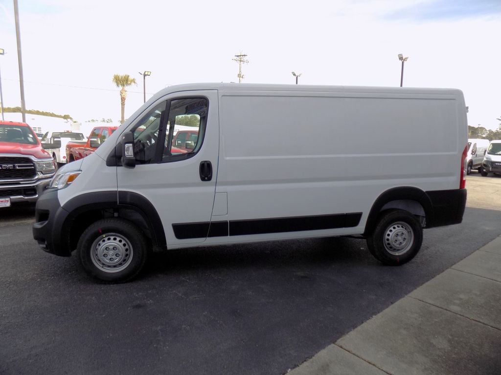 New 2026 Ram ProMaster 1500 Low Roof Cargo Van