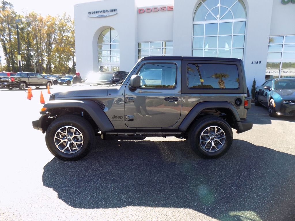 New 2026 Jeep Wrangler Sport Sport Utility