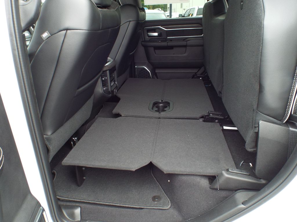 2026 RAM 2500 Laramie - Photo 23